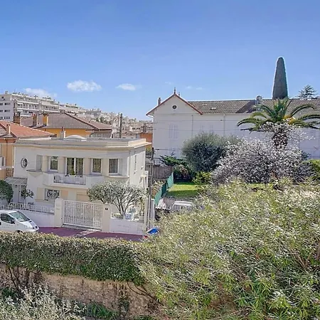 Immogroom - Magnificent 180m Duplex - Parking - Air Conditioning