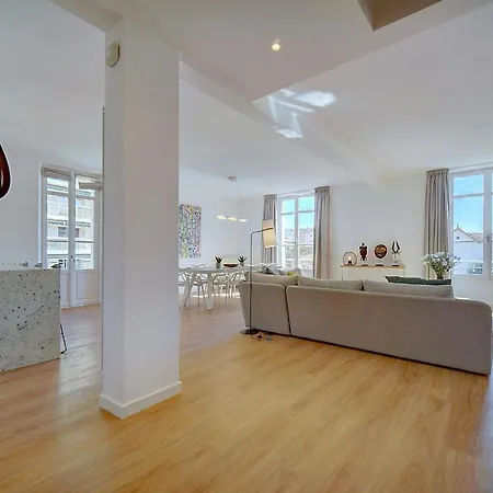 Διαμέρισμα Immogroom - Magnificent 180m Duplex - Parking - Air Conditioning Κάννες