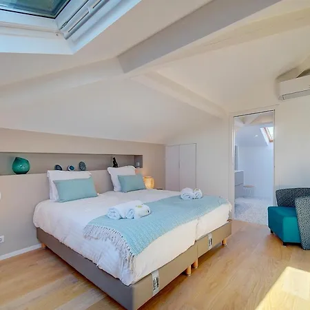 Immogroom - Magnificent 180m Duplex - Parking - Air Conditioning Apartment *